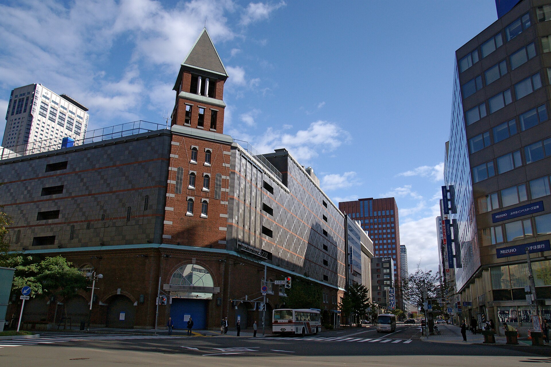 札幌駅前通り